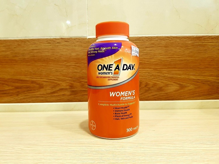 đánh giá One A Day Women's Formula
